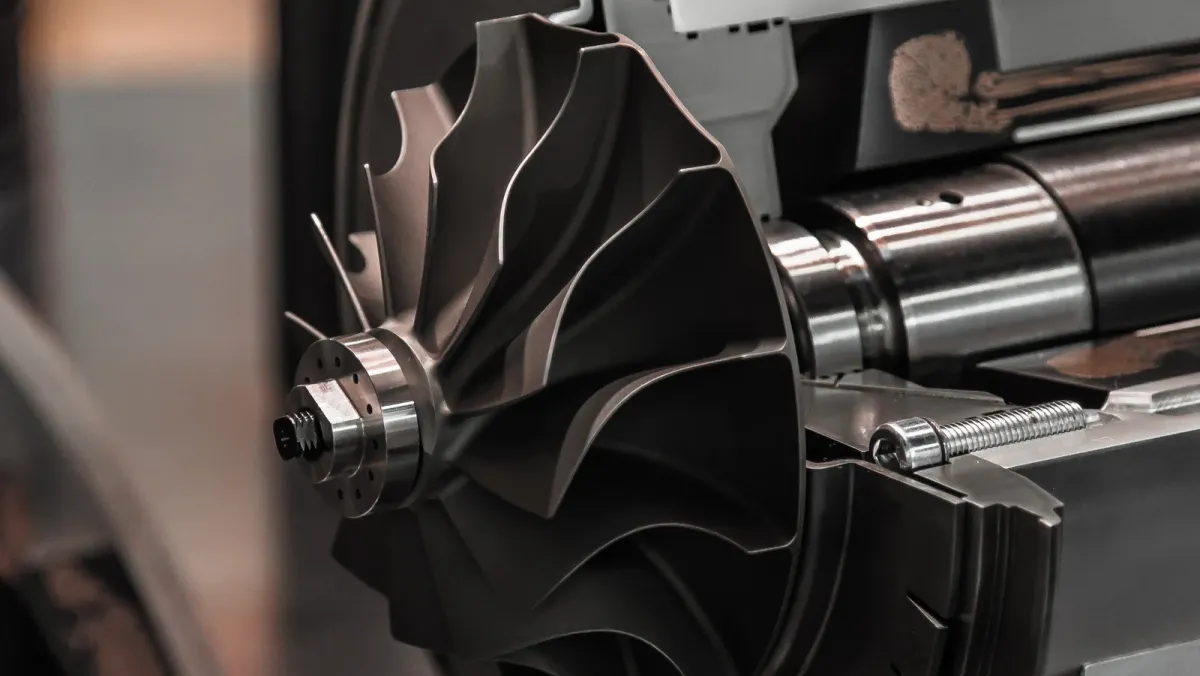 How Turbochargers Work: The Ultimate Guide for Heavy-Duty Fleet Operations